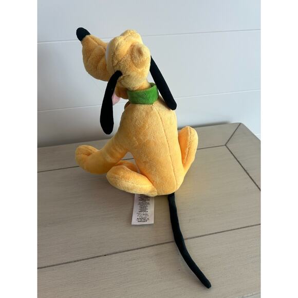 Disney Store Pluto Plush Stuffed Animal Mickey’s Dog Green Collar Sitting - Picture 3 of 8